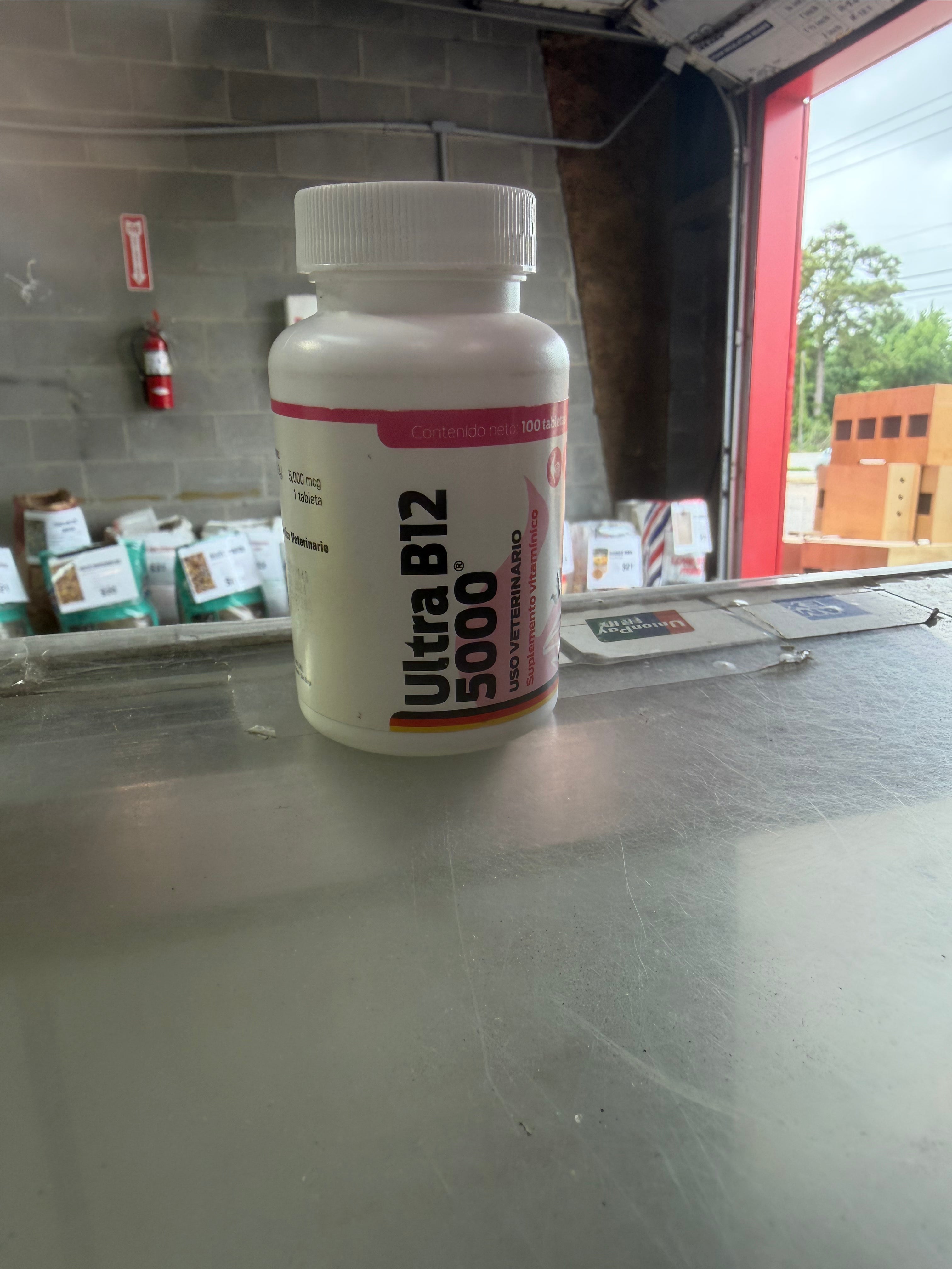 Ultra B12